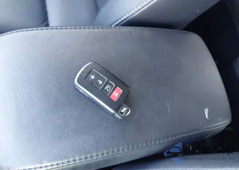 2013 Toyota Rav4 Limited из США, поврежденный, VIN 2T3DFREV7DW025410